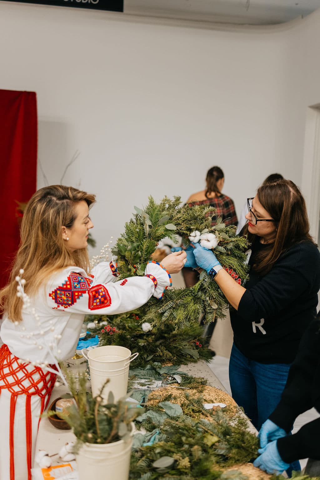 Winter Floral Workshop 14