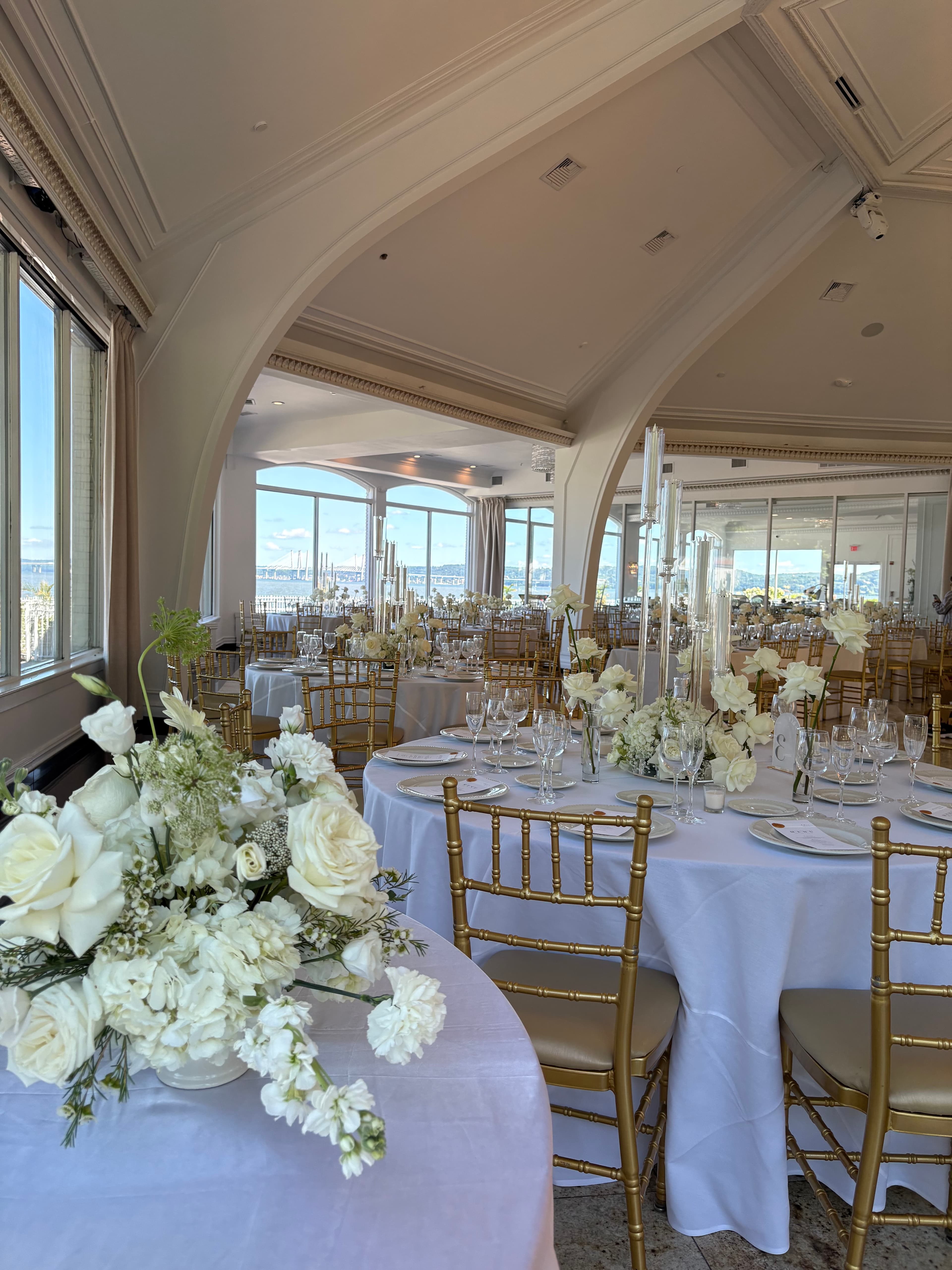 Luxury wedding floral designs by Iryna Melnyk